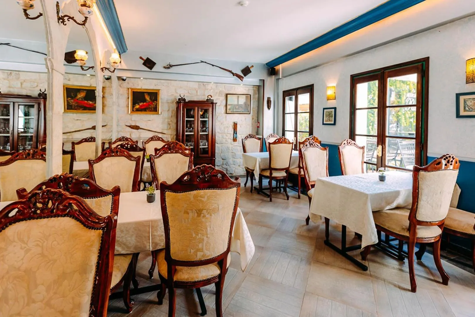 Heritage Hotel Pasike Трогир