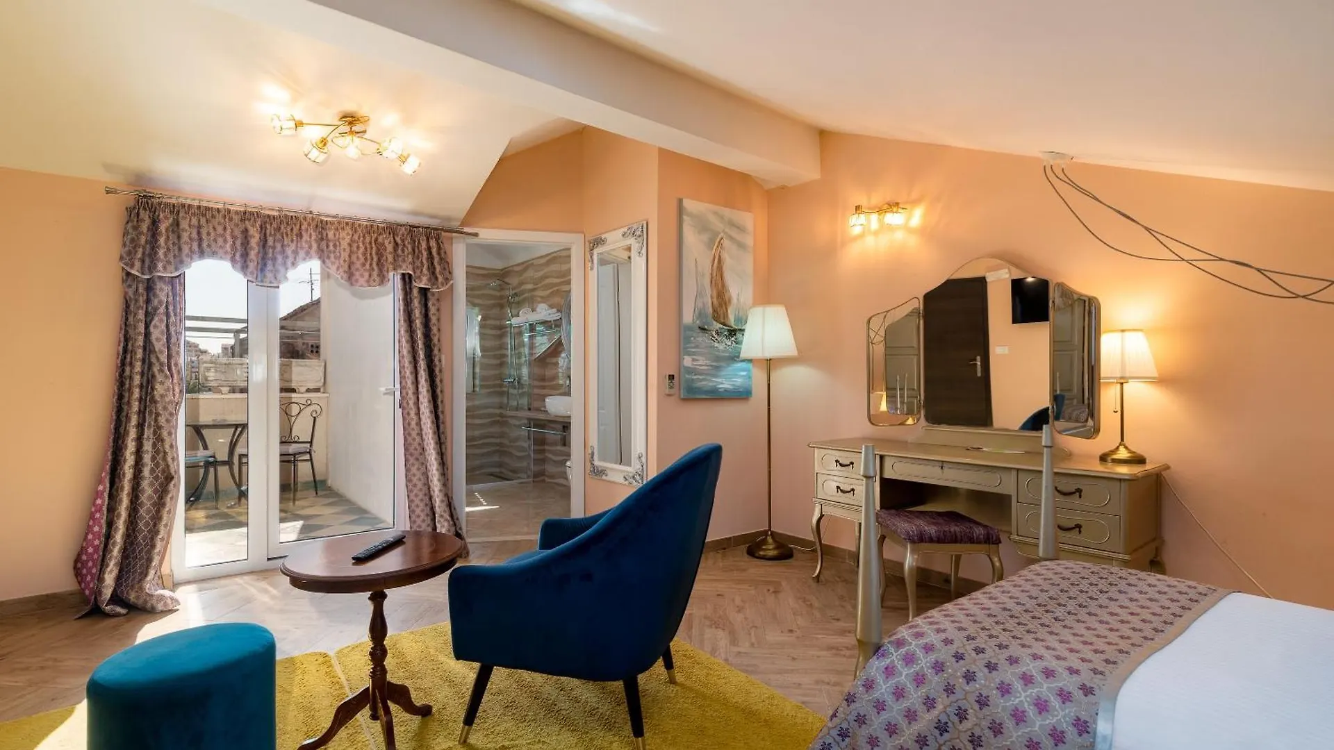 Heritage Hotel Pasike 特罗吉尔